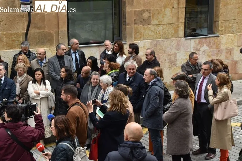 Una nueva concentración en Salamanca en defensa de la separación de poderes y contra la Ley de Amnistía | FOTOS: Vanesa Martins 