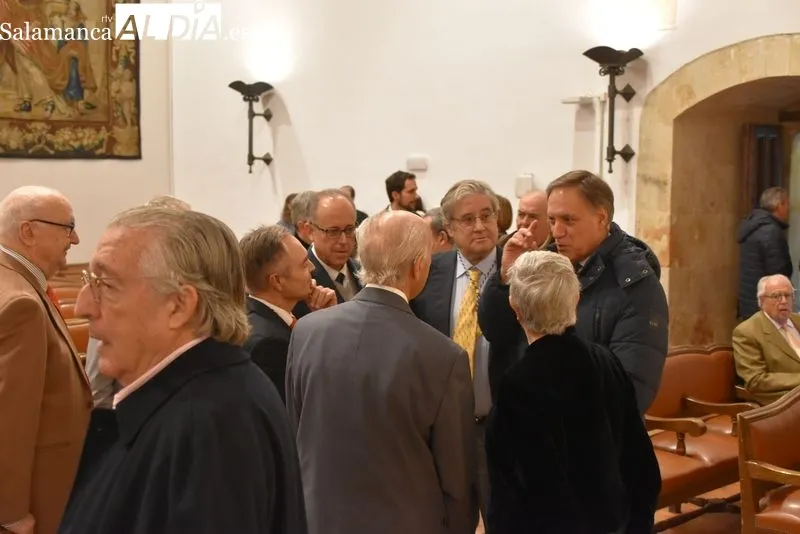 Presentación en el Aula Salinas del libro 'La Historia de la RAMSA. 50 aniversario (1971-2021)'. Foto Vanesa Martins