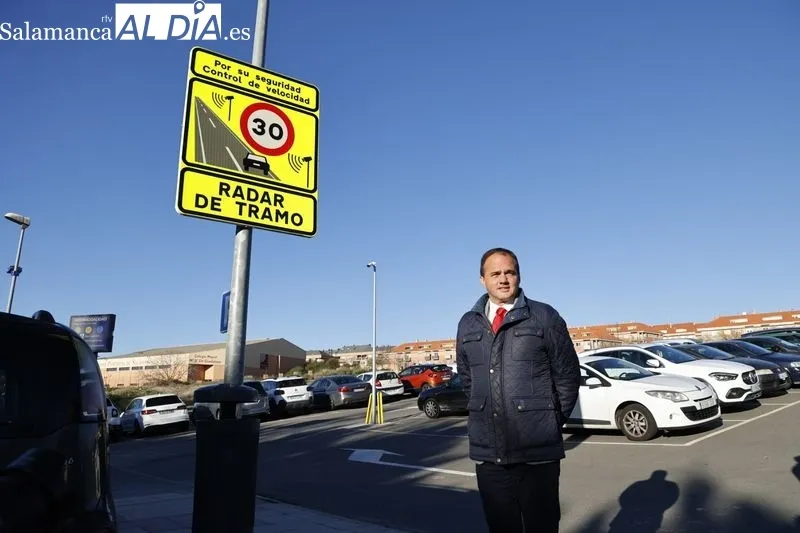 Nuevos radares de tramo en el barrio de Huerta Otea. Foto de David Sañudo