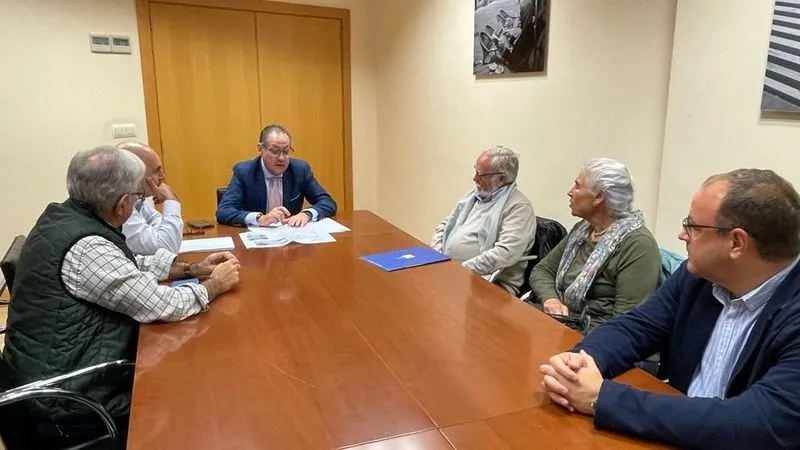 Reunión con los vecinos de San Cristóbal.