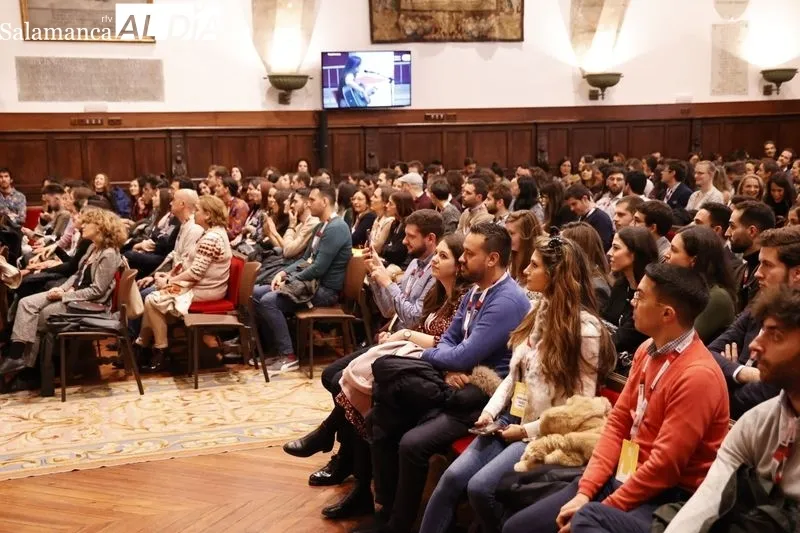 Antiguos alumnos de la USAL se reúnen 5, 10, 15 y 20 años después de su graduación | FOTOS: David Sañudo 