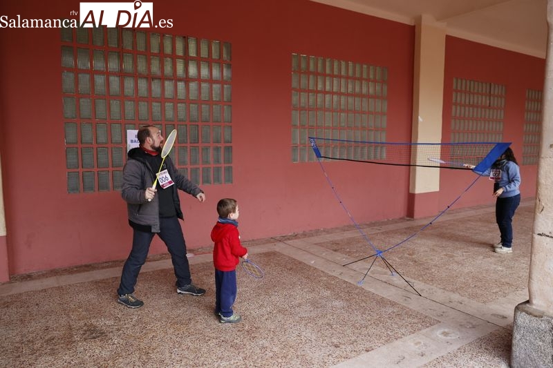 Pequeños y mayores disfrutan en Salamanca de 'Deporte en familia' | FOTOS: David Sañudo 