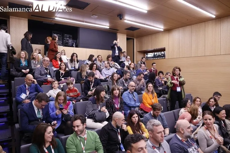Antiguos alumnos de la USAL se reúnen 5, 10, 15 y 20 años después de su graduación | FOTOS: David Sañudo 