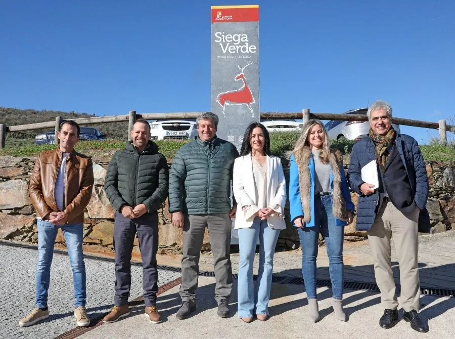 Foto 2 - Castillejo de Mart&iacute;n Viejo se incorpora al Patronato de la Fundaci&oacute;n Siega Verde