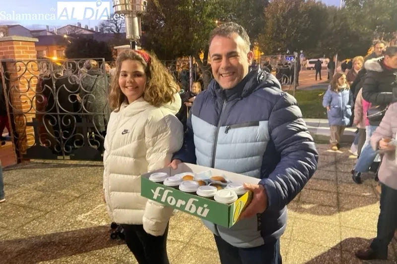 La ermita del Humilladero acogía la gran chocolatada organizada por su cofradía