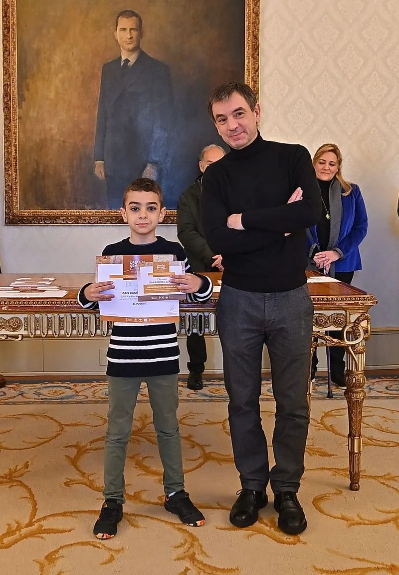 Entrega esta mañana de los premios a los ganadores en el certamen de dibujo escolar Zacarías González, organizado por el Ayuntamiento de Salamanca