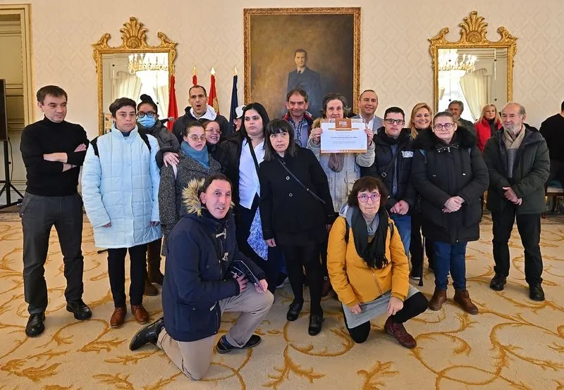 Entrega esta mañana de los premios a los ganadores en el certamen de dibujo escolar Zacarías González, organizado por el Ayuntamiento de Salamanca