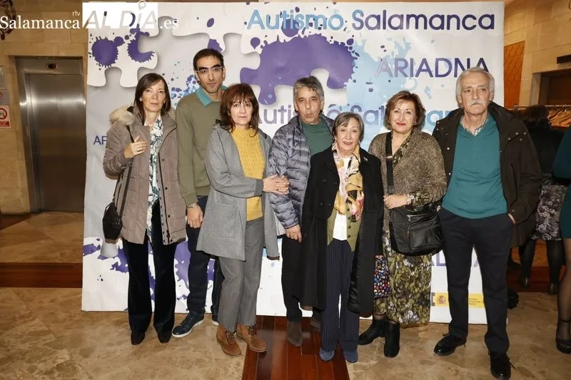 Ariadna, arropada, en su cena benéfica. Fotos: David Sañudo