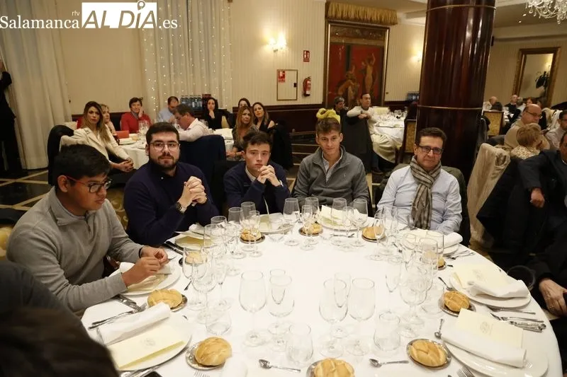 Tradicional comida de Navidad del Partido Popular de Salamanca. Fotos: David Sañudo