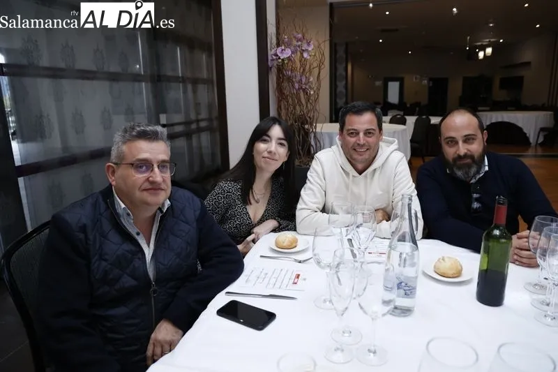 Foto 9 - SALAMANCArtv AL D&Iacute;A celebra la Navidad con su tradicional comida