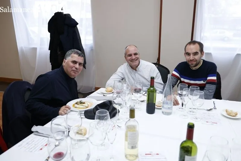 Foto 6 - SALAMANCArtv AL D&Iacute;A celebra la Navidad con su tradicional comida