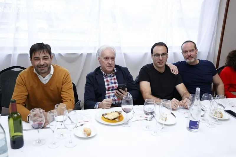 Foto 5 - SALAMANCArtv AL D&Iacute;A celebra la Navidad con su tradicional comida