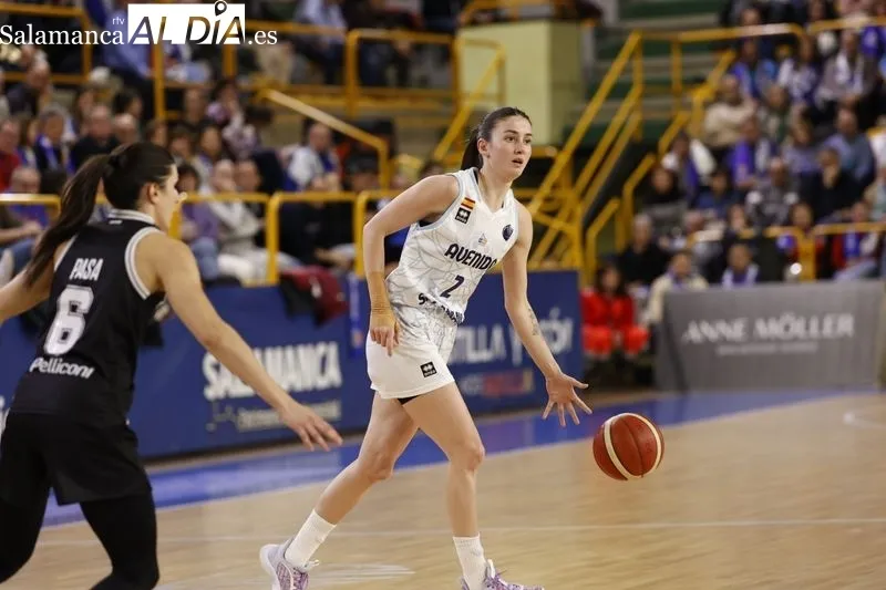 Partido de Euroliga entre el Perfumerías Avenida y el Virtus Bologna. Fotos: David Sañudo