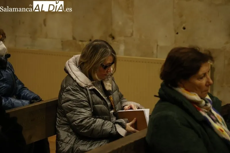 Tradicional Encuentro Poético y Musical por el Adviento y la Navidad iglesia de San Juan de Barbalos de Salamanca. Fotos: David Sañudo