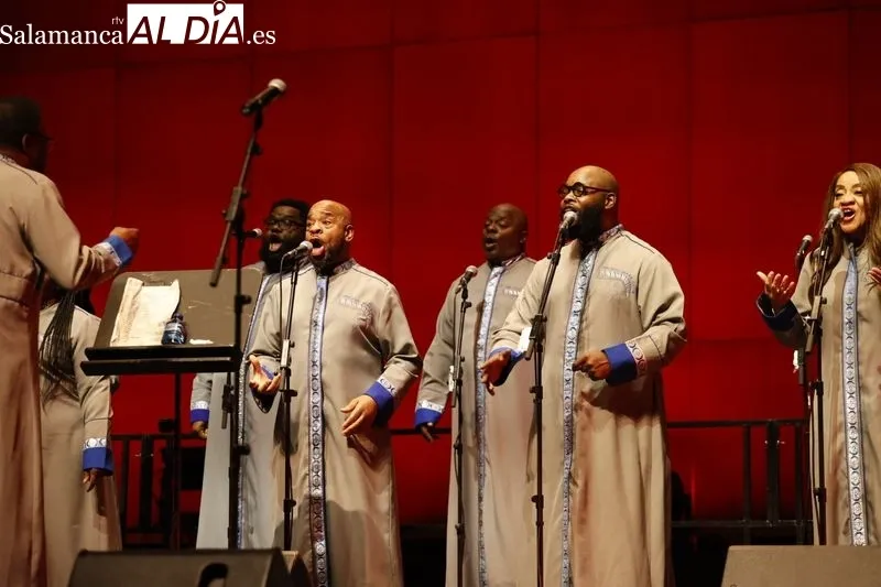 Concierto 'B.B. King Spiritual' de Chicago Mass Choir en el CAEM de Salamanca. Fotos: David Sañudo