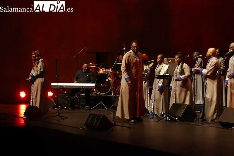 Concierto 'B.B. King Spiritual' de Chicago Mass Choir en el CAEM de Salamanca. Fotos: David Sañudo
