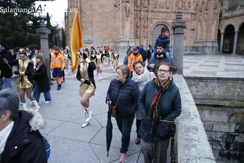 Desfile de la XI edición del Festival Benéfico 'Ningún niño sin juguete', que organiza la Archicofradía del Rosario. Fotos: David Sañudo