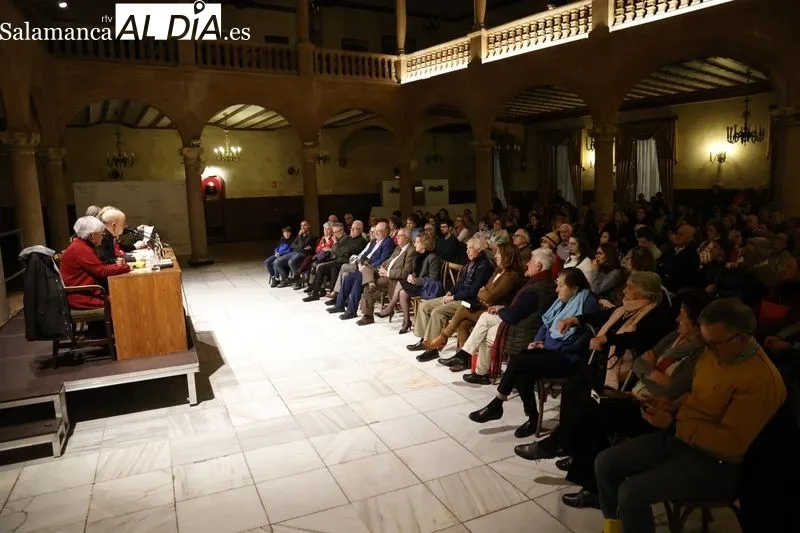 Imágenes de la presentación del X Premio Hispania de Novela Histórica. Fotos: David Sañudo.
