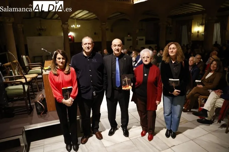 Imágenes de la presentación del X Premio Hispania de Novela Histórica. Fotos: David Sañudo.