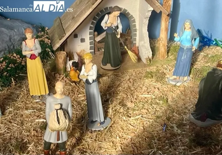 El colegio Miguel de Unamuno muestra un belen personalizado creado con impresoras 3D