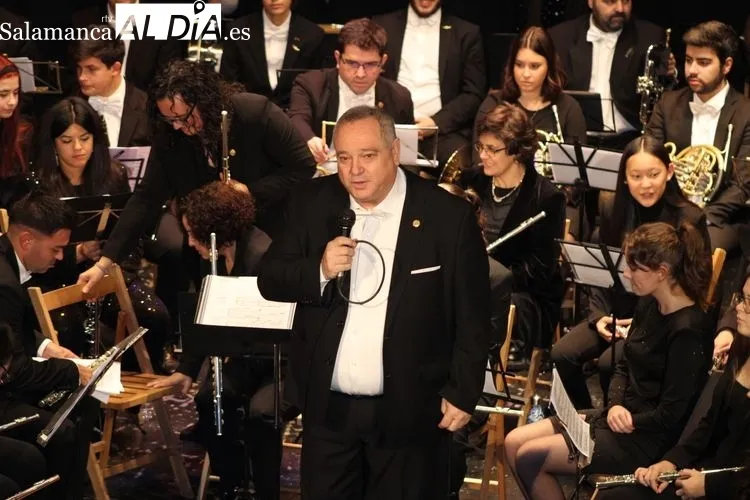 Foto 5 - La Navidad llena de savia nueva la Banda de M&uacute;sica de Alba de Tormes