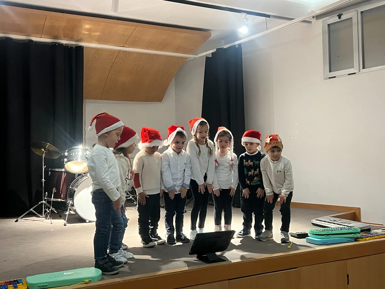 Concierto navideño de los alumnos de los cursos de Música de Carbajosa de la Sagrada
