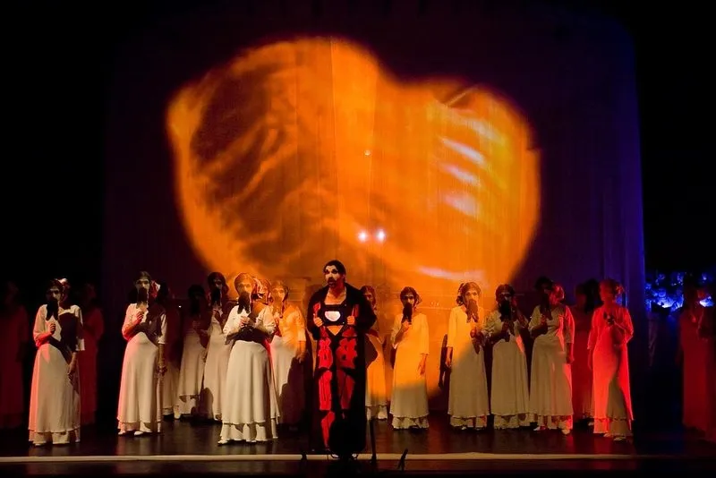 Una de las escenas de esta 'Carmina Burana' a cargo de La Fura dels Baus