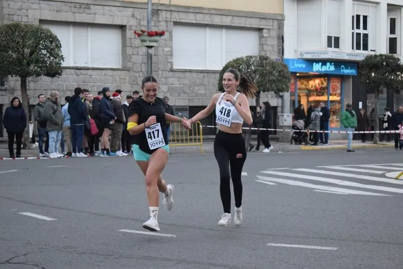 Imágenes de la Carrera del Pavo en Béjar. Fotos: Delegación Salmantina de Atletismo.