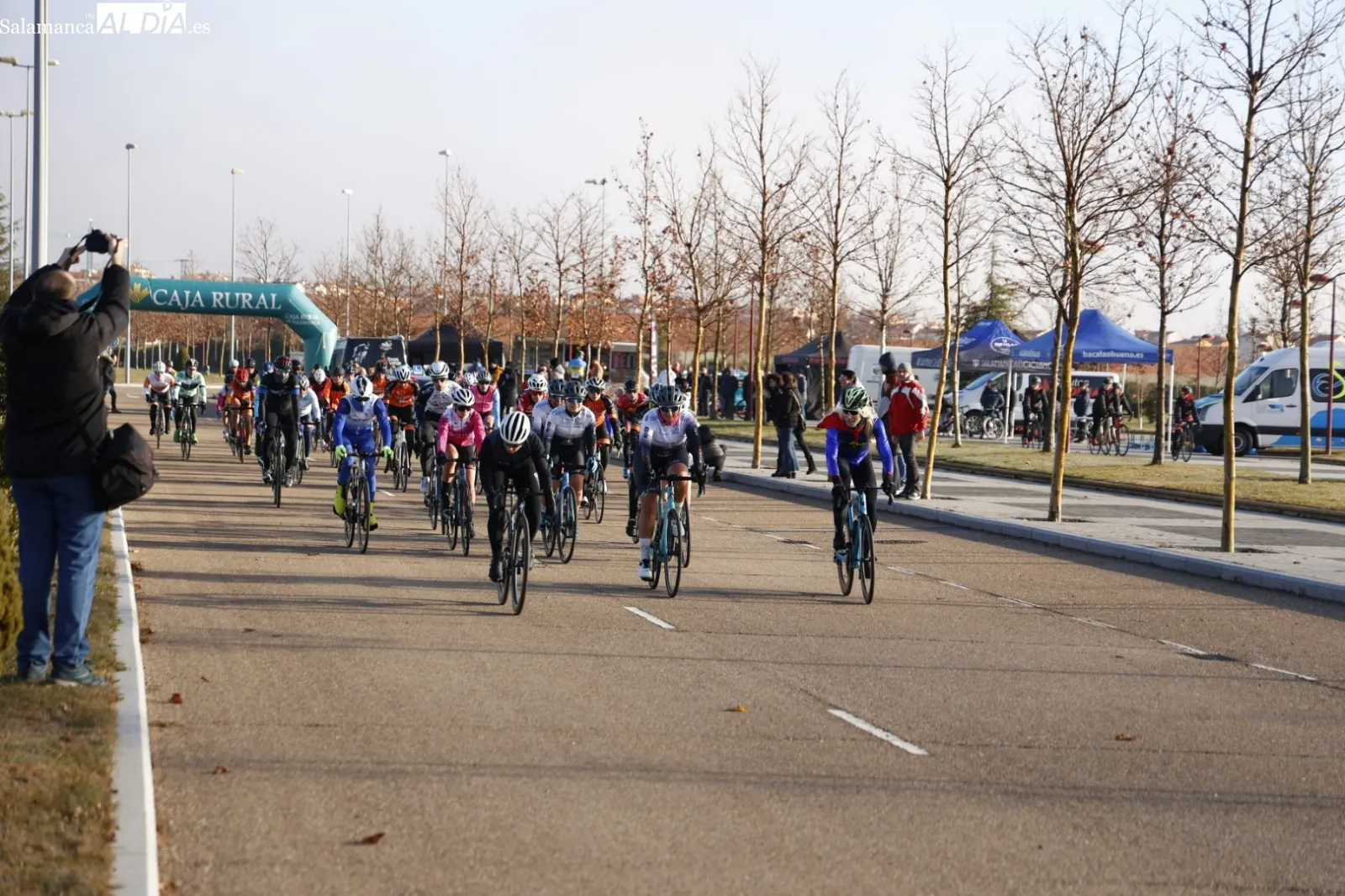 Imágenes de participantes de todas las edades en la Carrera del Pavo. Fotos: David Sañudo.