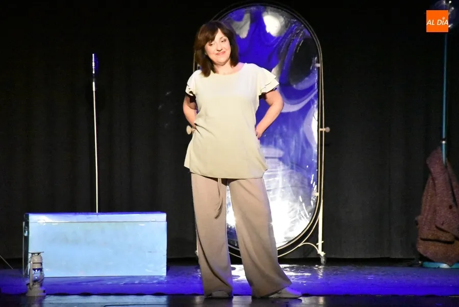 Foto 6 - Territorio Violeta trae al Teatro mirobrigense una musical historia de madres e hijas