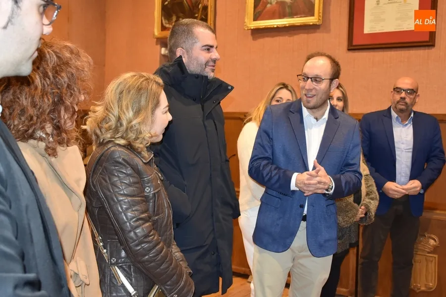 Foto 2 - Mir&oacute;briga acoge un encuentro de profesionales de la salud a ra&iacute;z del 40 cumplea&ntilde;os de uno de ellos
