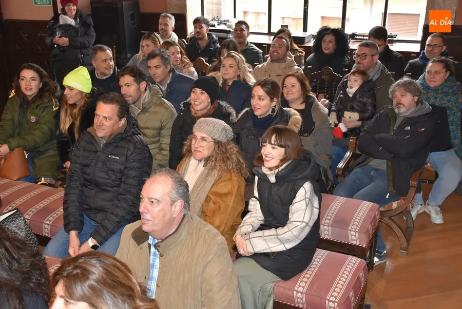 Foto 4 - Mir&oacute;briga acoge un encuentro de profesionales de la salud a ra&iacute;z del 40 cumplea&ntilde;os de uno de ellos