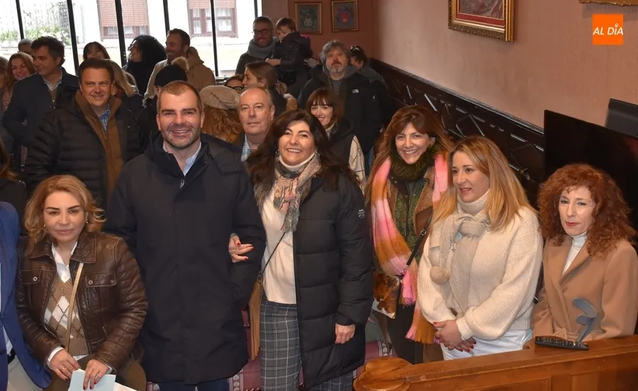 Foto 10 - Mir&oacute;briga acoge un encuentro de profesionales de la salud a ra&iacute;z del 40 cumplea&ntilde;os de uno de ellos