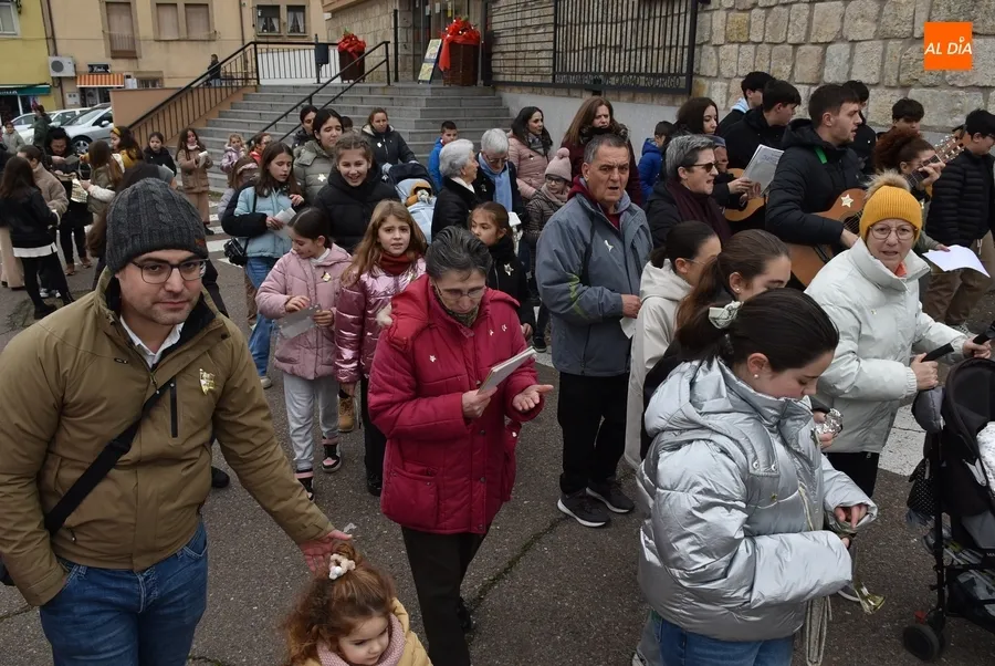 Foto 11 - Los Sembradores de Estrellas llenan un a&ntilde;o m&aacute;s las calles de esp&iacute;ritu navide&ntilde;o