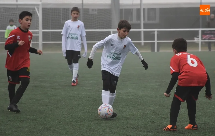 Foto 11 - Fest&iacute;n goleador del Alev&iacute;n B del Ciudad Rodrigo para cerrar un 2023 inmaculado como locales