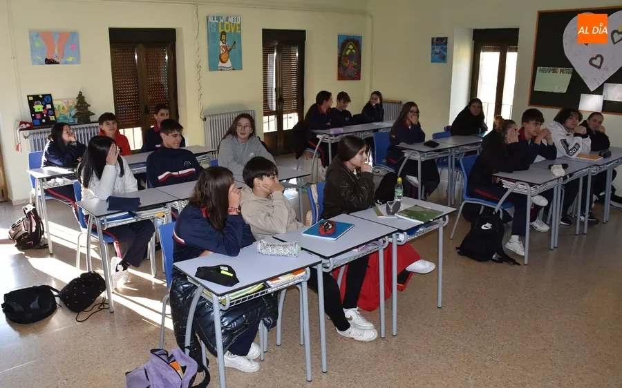 Foto 4 - Llega a Misioneras-Santa Teresa el proyecto de h&aacute;bitos de vida saludables