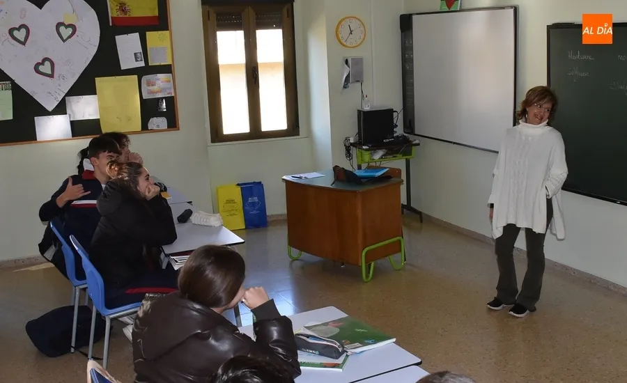 Foto 2 - Llega a Misioneras-Santa Teresa el proyecto de h&aacute;bitos de vida saludables