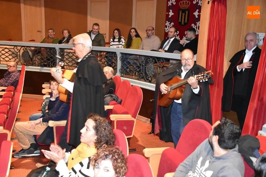 Foto 5 - 14 jubilados reciben un homenaje como agradecimiento a su vida de trabajo