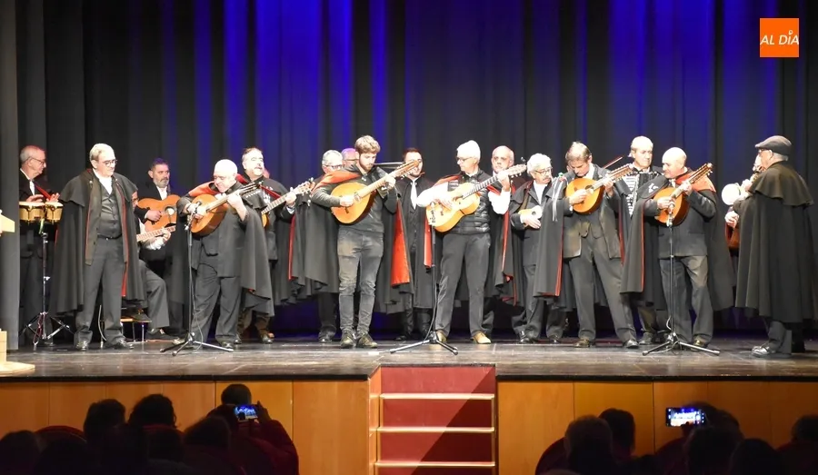 Foto 11 - 14 jubilados reciben un homenaje como agradecimiento a su vida de trabajo