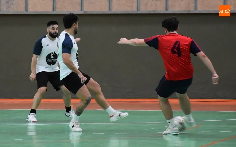 Foto 5 - El a&ntilde;o competitivo en Conde de Fox&aacute; culmina con una derrota del III de Futormes 