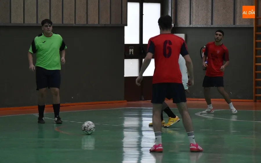 Foto 8 - El a&ntilde;o competitivo en Conde de Fox&aacute; culmina con una derrota del III de Futormes 