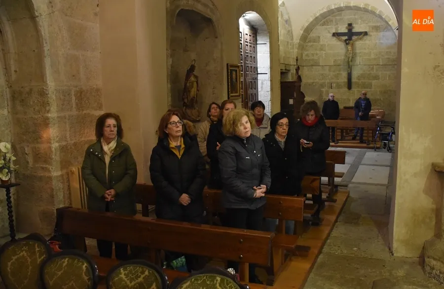 Foto 7 - El Obispo preside la Vigilia Joven por la Inmaculada