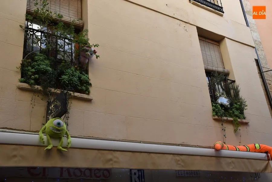 Foto 4 - La calle Gigantes debuta en el Concurso de Decoraci&oacute;n Navide&ntilde;a con un &lsquo;bosque encantado&rsquo;
