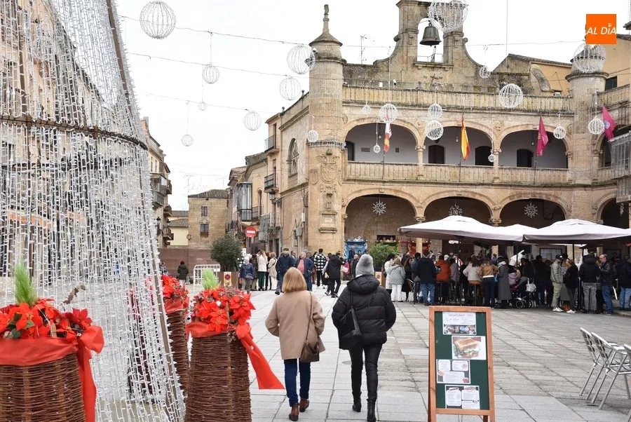 Foto 7 - Hasta un rodaje en la ajetreada ma&ntilde;ana festiva en el centro hist&oacute;rico