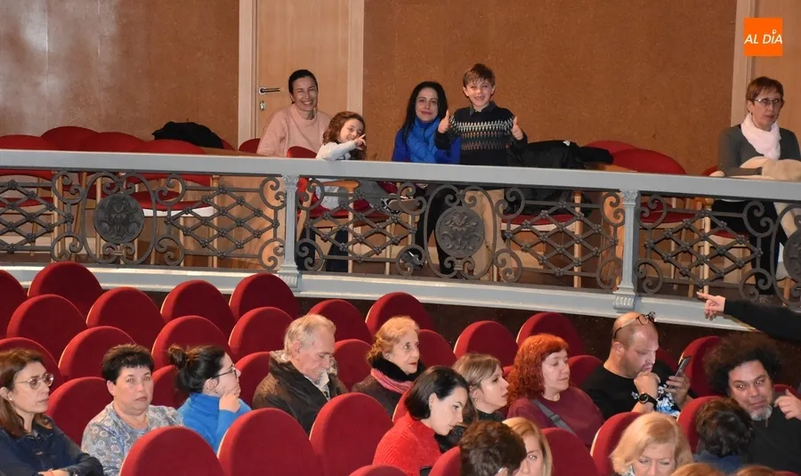 Foto 4 - La Blancanieves de La Chana redondea el a&ntilde;o teatral en Ciudad Rodrigo