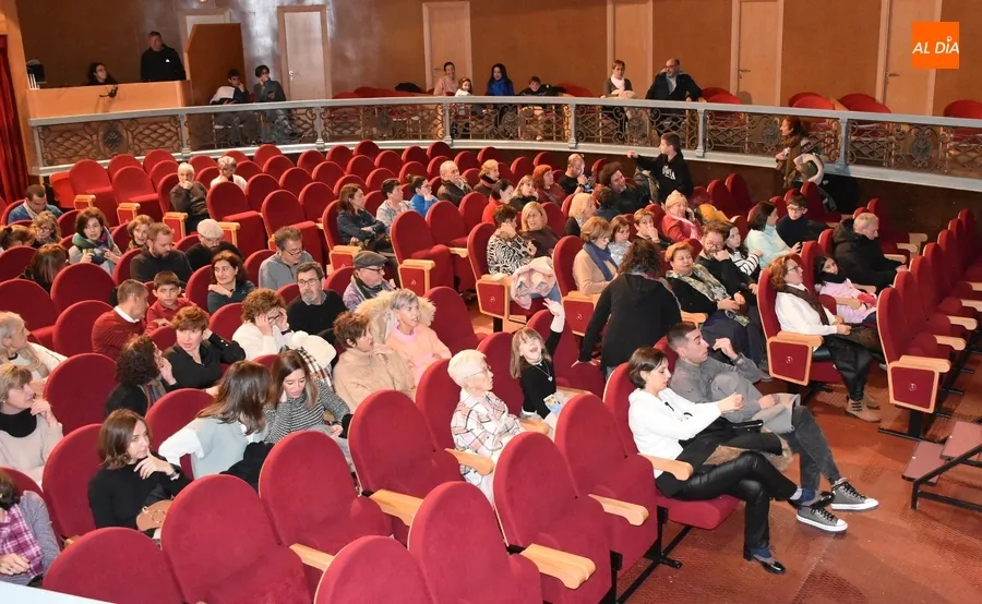 Foto 5 - La Blancanieves de La Chana redondea el a&ntilde;o teatral en Ciudad Rodrigo
