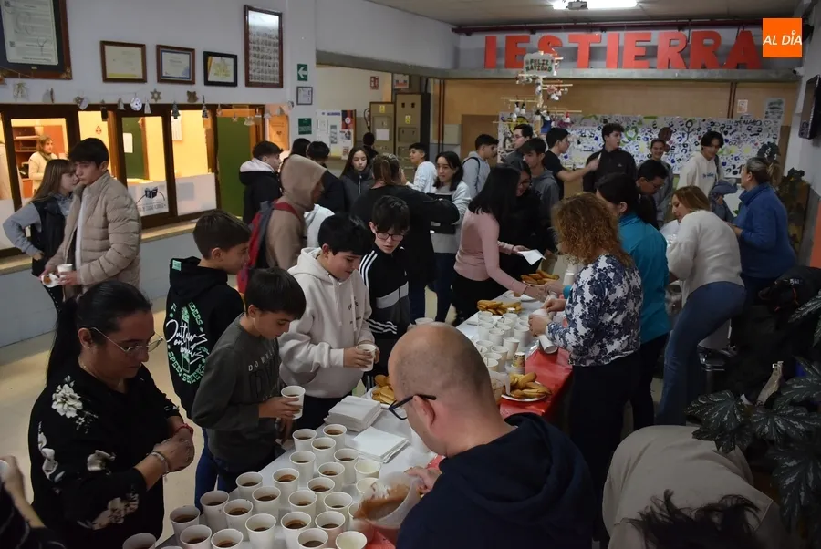 Foto 6 - La AMPA del IES Tierra invita a una chocolatada a toda la comunidad educativa del centro