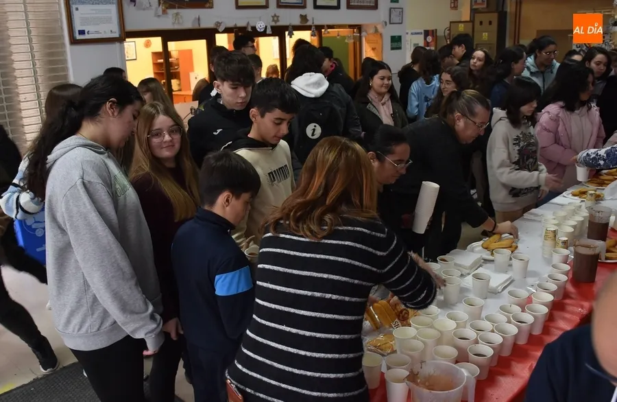 Foto 11 - La AMPA del IES Tierra invita a una chocolatada a toda la comunidad educativa del centro