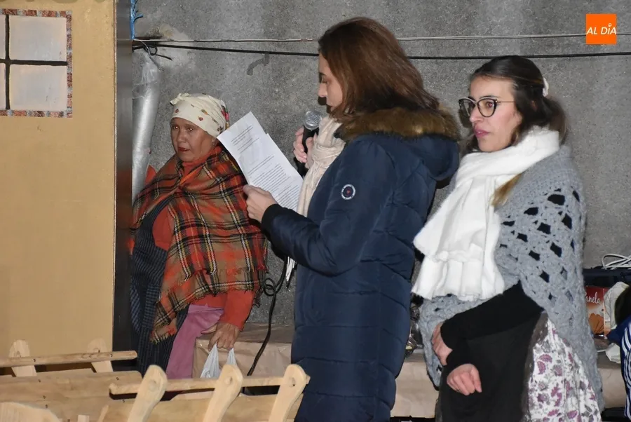 Foto 7 - El Barrio Nuevo inaugura con varias novedades la ronda de belenes vivientes de Mir&oacute;briga