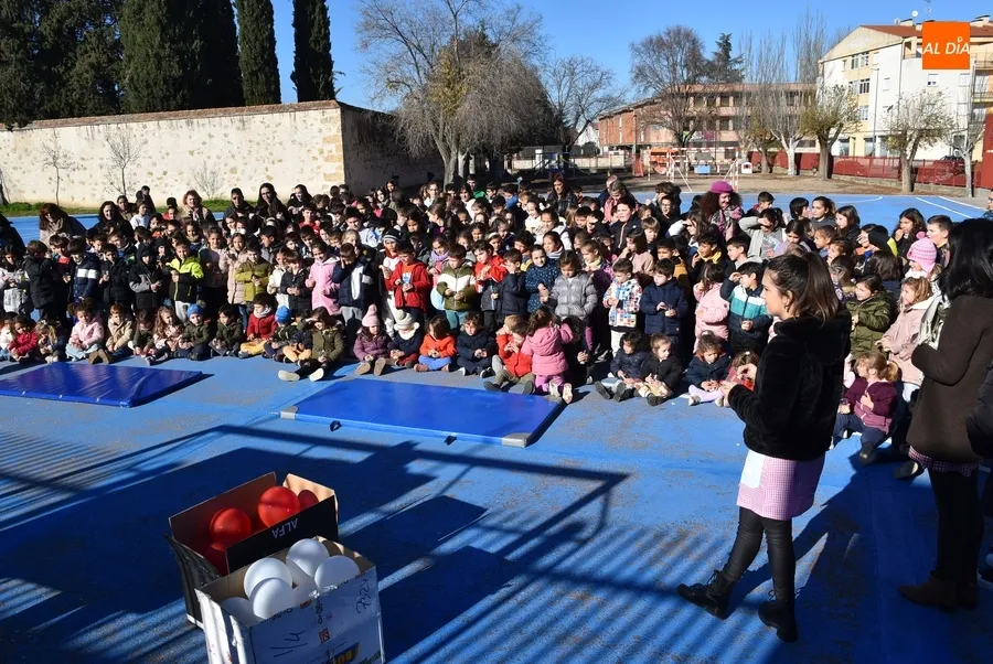 Foto 2 - El Colegio Mir&oacute;briga toma las 12 palomitas